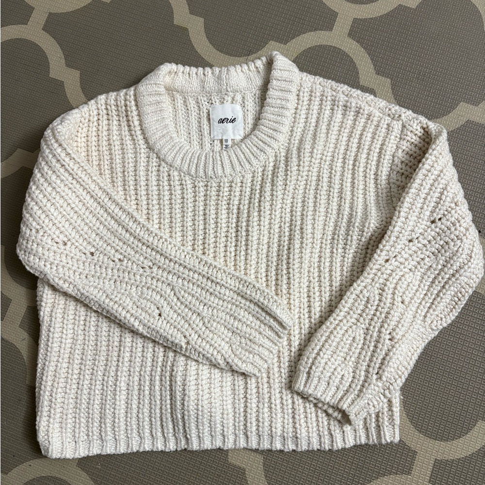 Aerie Off-White Ribbed Sweater